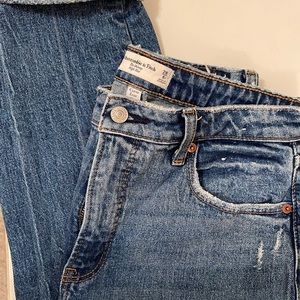 Abercrombie Curve Love